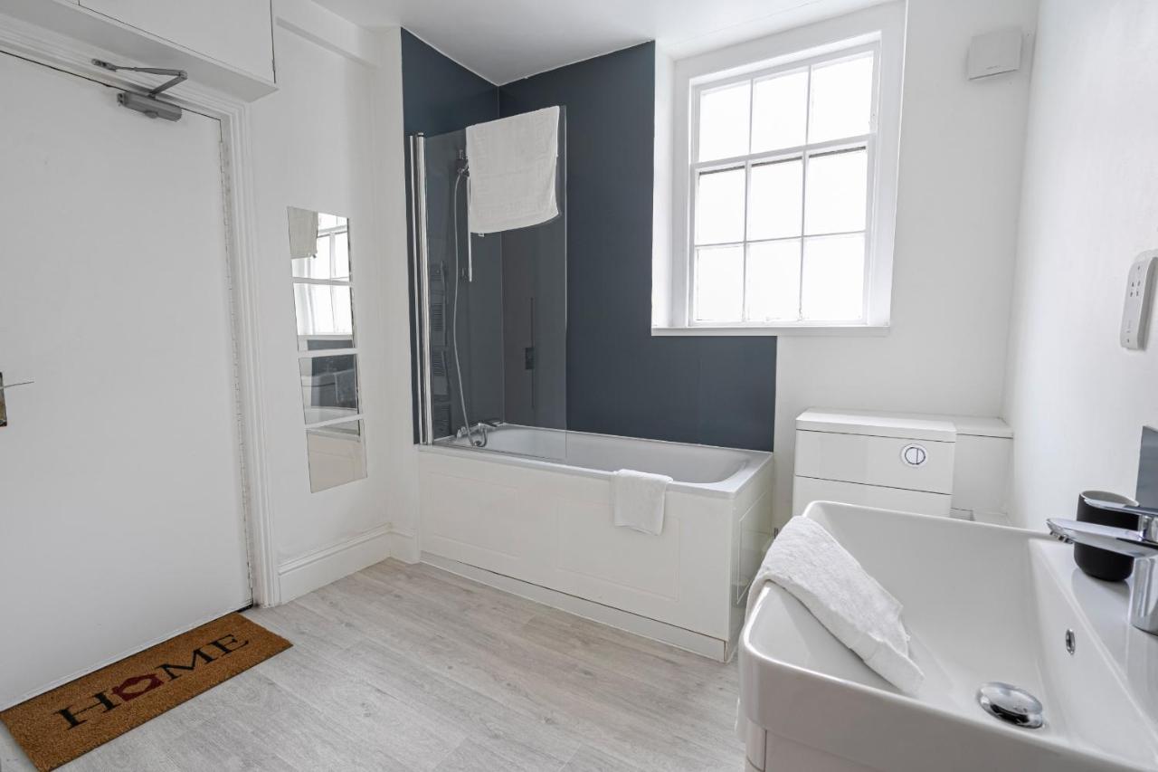 Beautiful 3 Bedroom Apartment Near Marble Arch And Oxford Street London Exterior photo
