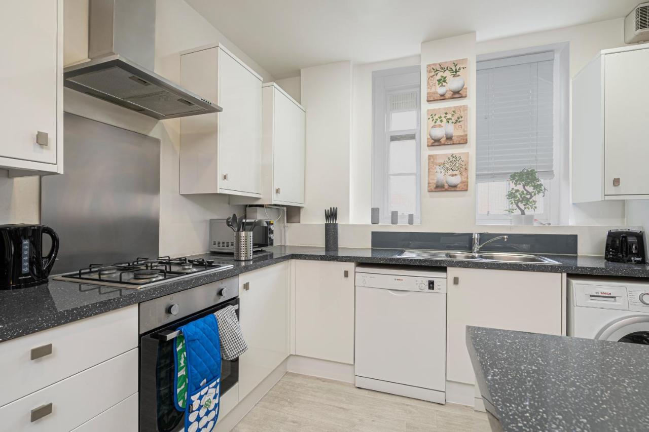 Beautiful 3 Bedroom Apartment Near Marble Arch And Oxford Street London Exterior photo